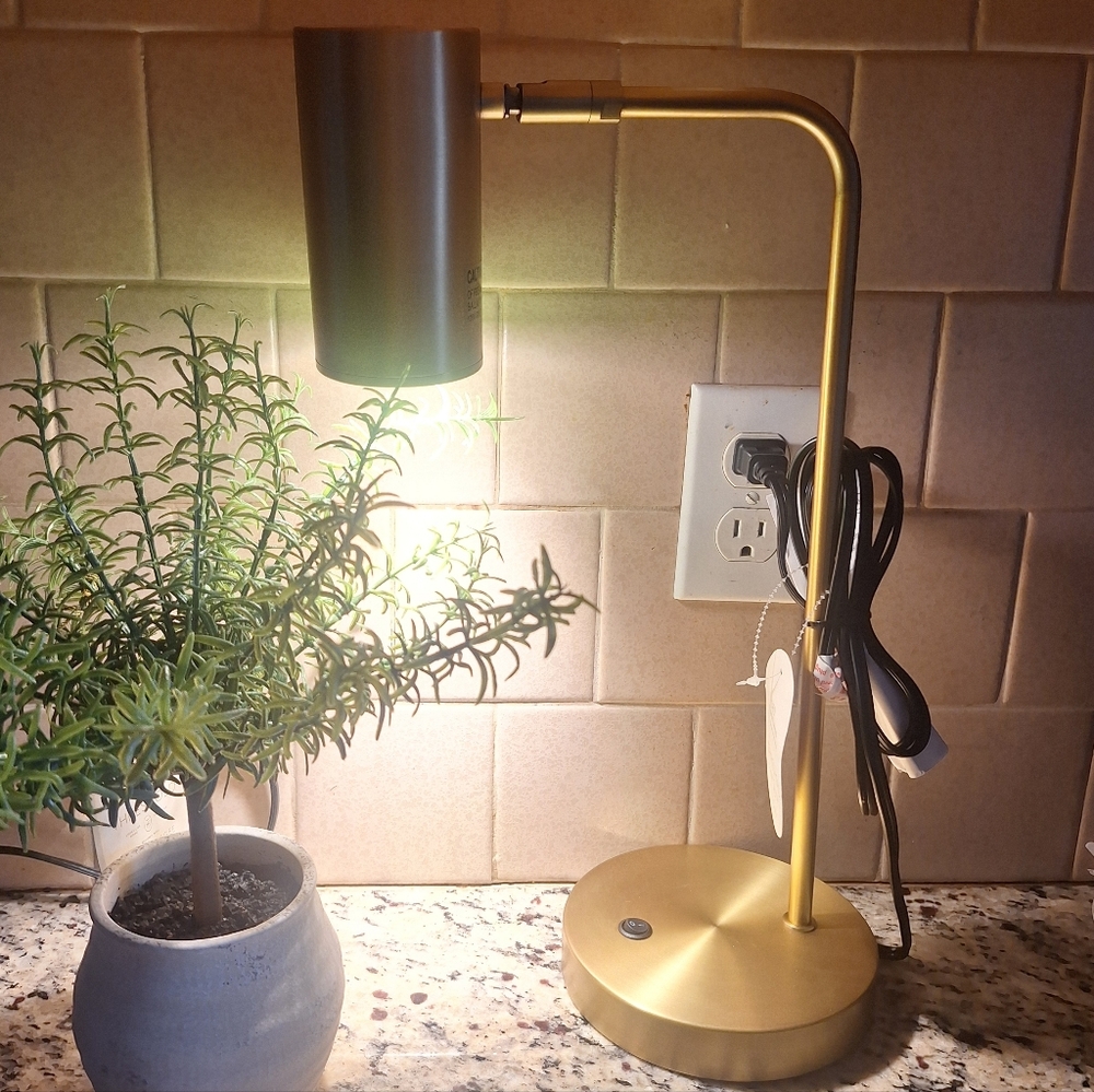 Threshold Led Task Lamp - Picture 2 of 10